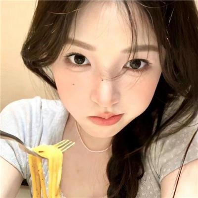 小胸维妮的幸福旅程